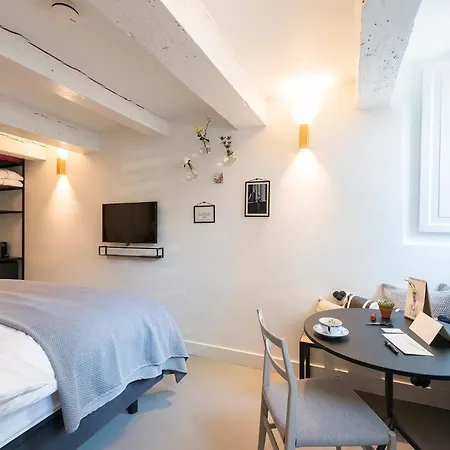 Milkhouse Luxury Alojamento de Acomodação e Pequeno-almoço 4*