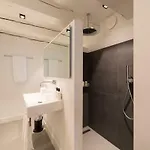 Milkhouse Luxury 4* アムステルダム