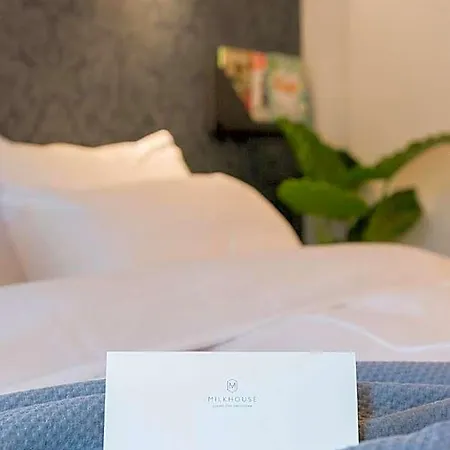 Milkhouse Luxury Bed & Breakfast