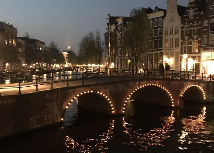 Milkhouse Luxury 4* Amesterdão