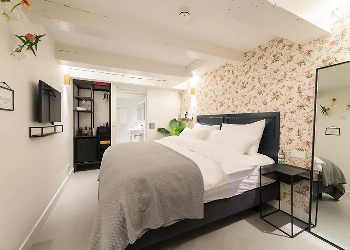 Milkhouse Luxury Alojamento de Acomodação e Pequeno-almoço 4*