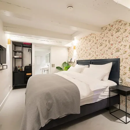 Milkhouse Luxury Bed & Breakfast 4*