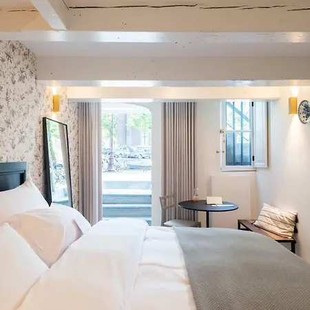 Milkhouse Luxury Oda ve Kahvaltı 4*