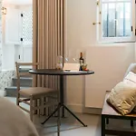 Milkhouse Luxury Bed & Breakfast Amsterdam